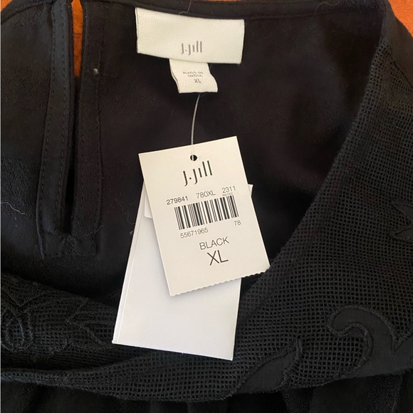 J.jill black textured appliqué Aline shape top size XL - Picture 9 of 13